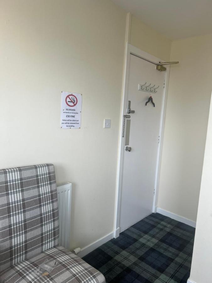Budget Rooms Inverness Extérieur photo