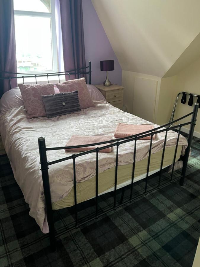 Budget Rooms Inverness Extérieur photo