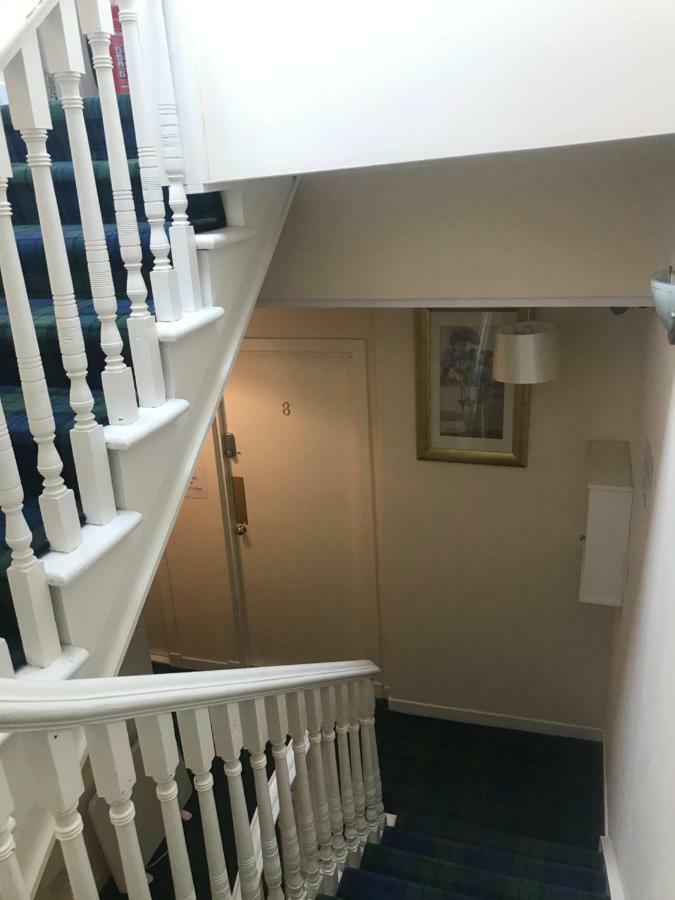 Budget Rooms Inverness Extérieur photo
